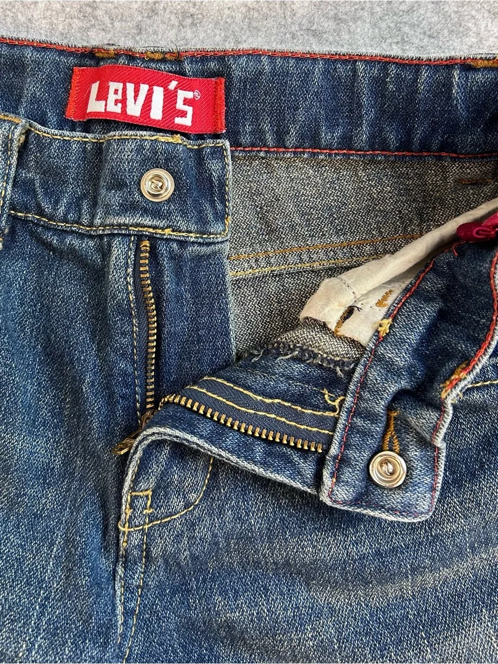 Levi's Boys' Medium-wash 5 Pocket Denim Shorts